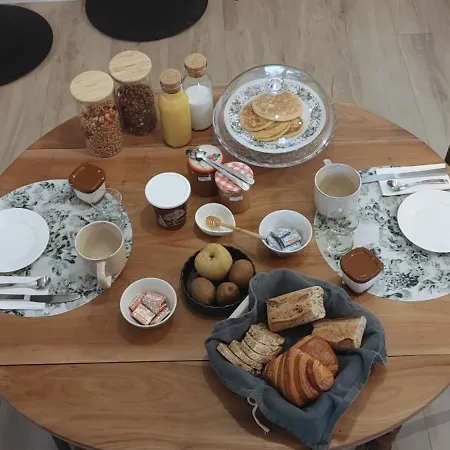فندق مبيت وإفطار La Demeure De L'aubance