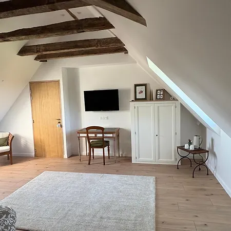 Bed & Breakfast La Demeure De L'aubance
